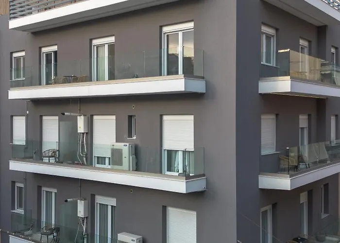 Eos Residence