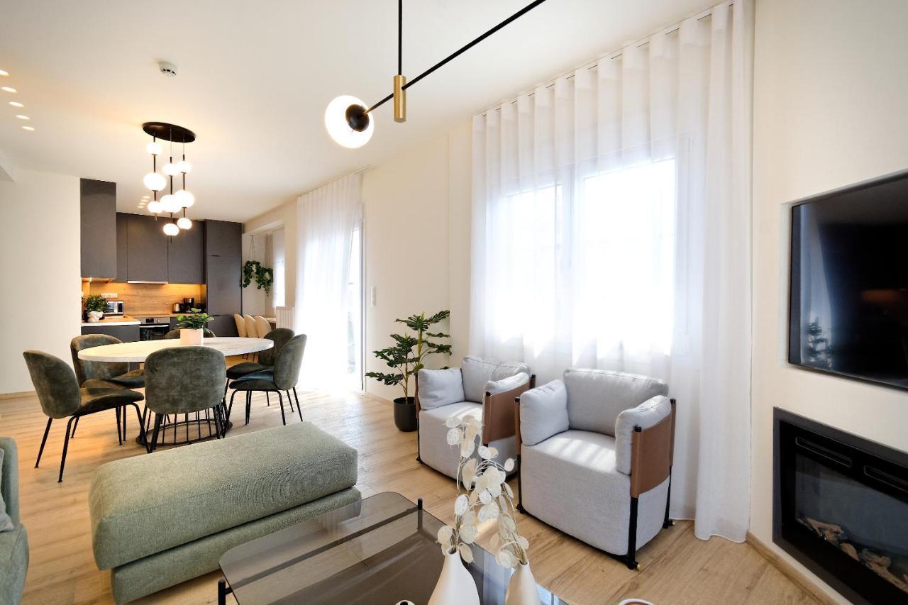 Eos Apartment *